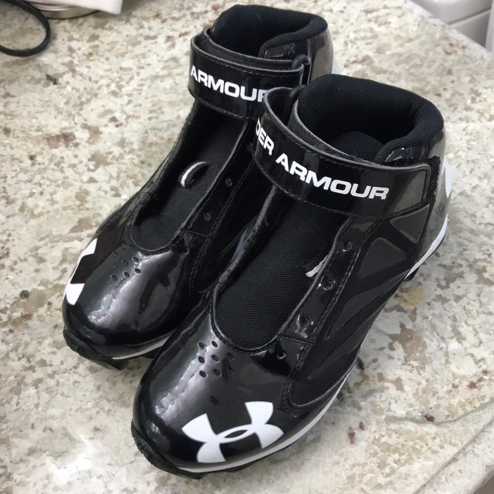 Under Armour Cleats